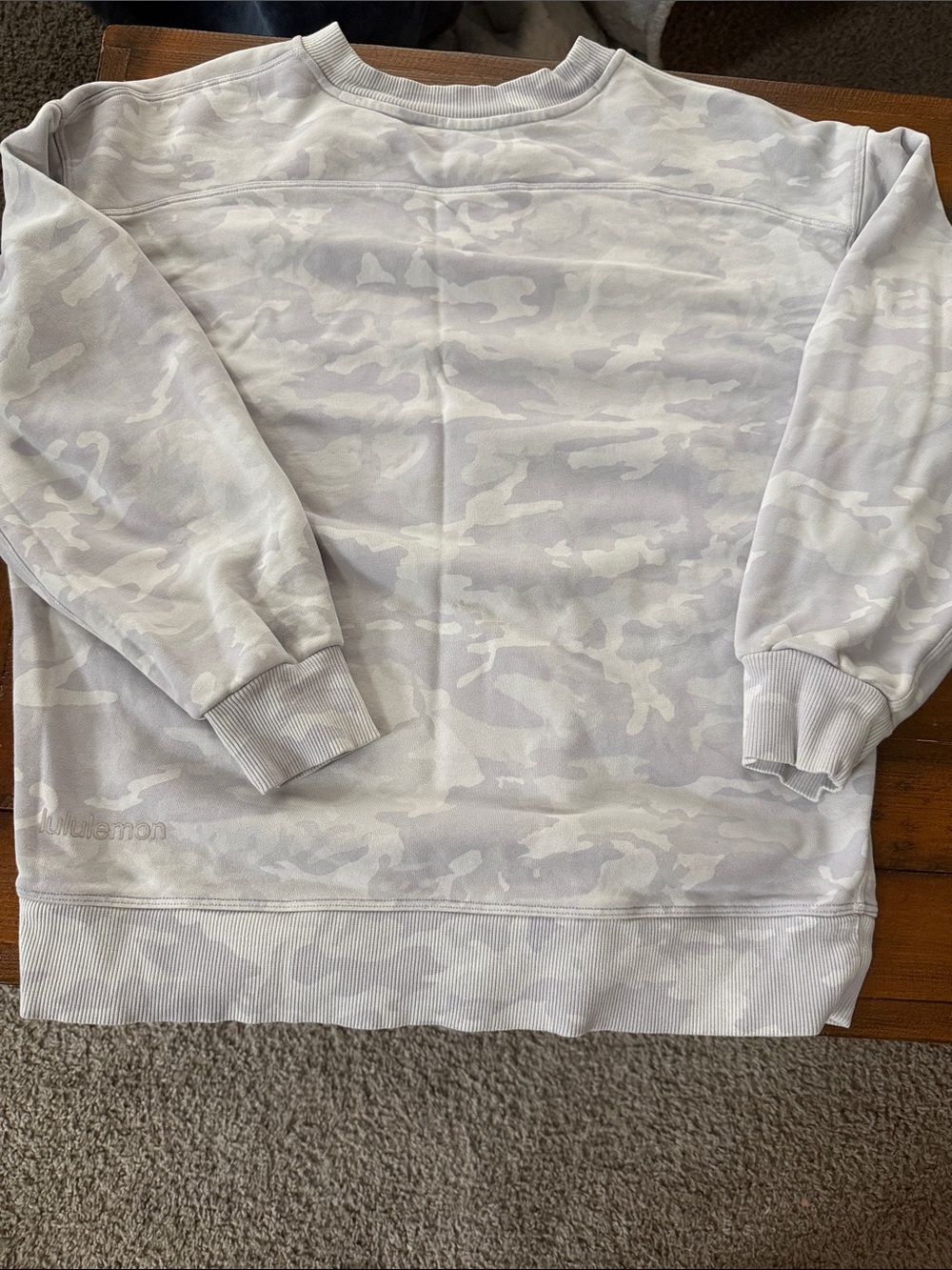 lululemon athletica Women's Light Gray Camo Crewneck Sweater
